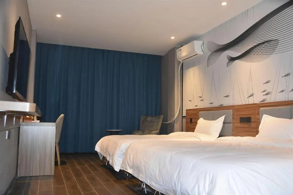 Shell Hotel Kaifeng Jin'An Road Bianxihu Wanda Plaza