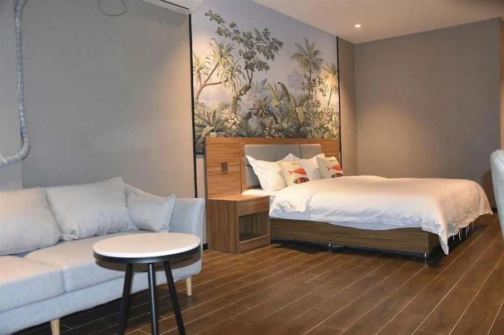 Shell Hotel Kaifeng Jin'An Road Bianxihu Wanda Plaza 2*,