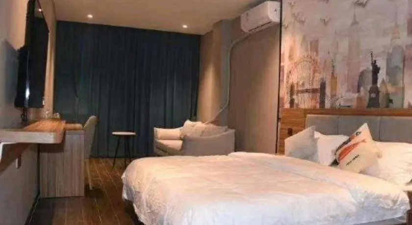 Shell Hotel Kaifeng Jin'An Road Bianxihu Wanda Plaza