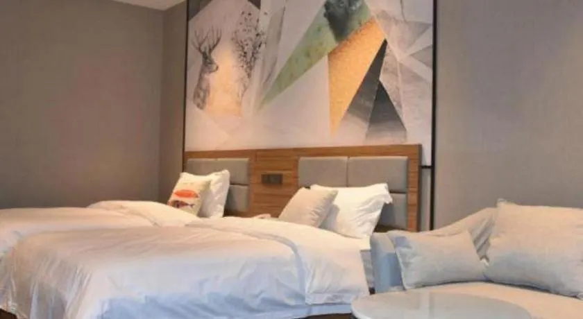 Shell Hotel Kaifeng Jin'An Road Bianxihu Wanda Plaza